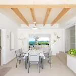 Ponti A5 By Book Menorca 산토토마스