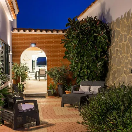 Ponti A5 By Book Menorca